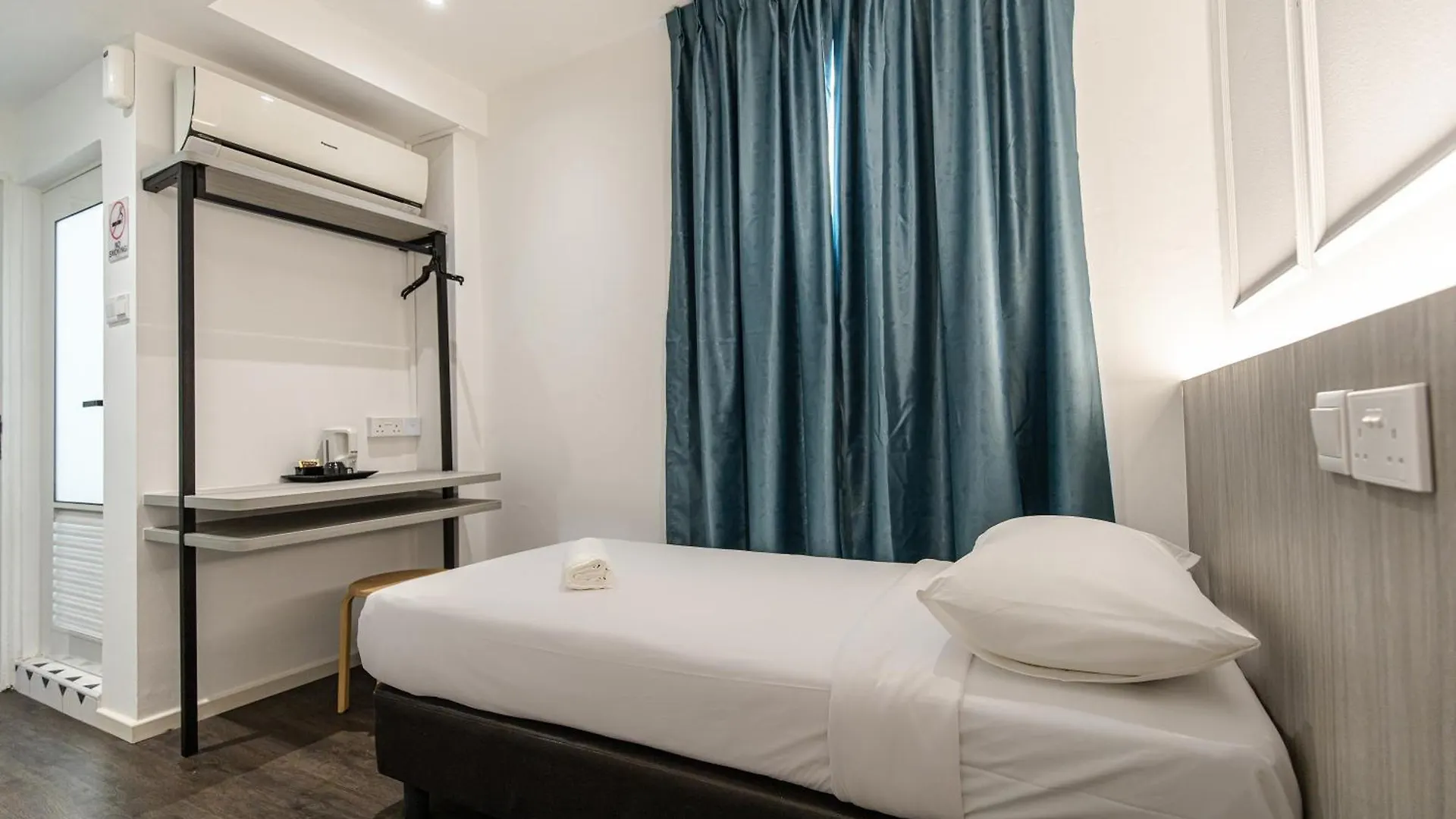 Philip Hotel At Little India Singapore 3*,