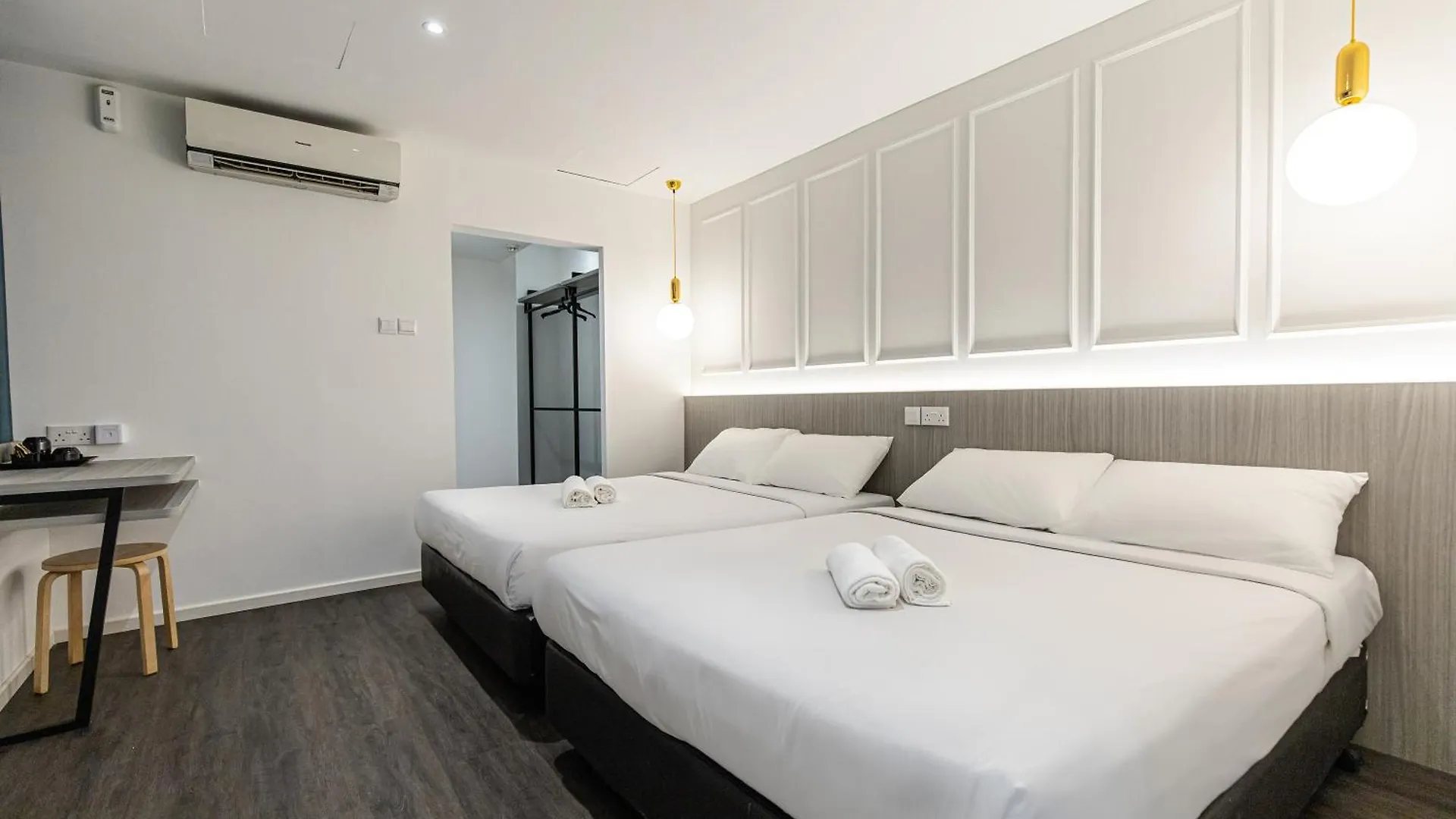 Philip Hotel At Little India Singapore 3*,